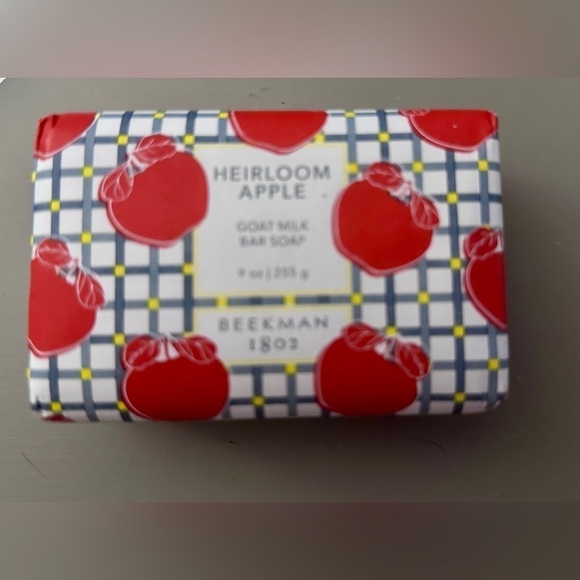 BEEKMAN 1802 HEIRLOOM APPLE GOAT MILK BAR SOAP - Picture 4 of 7